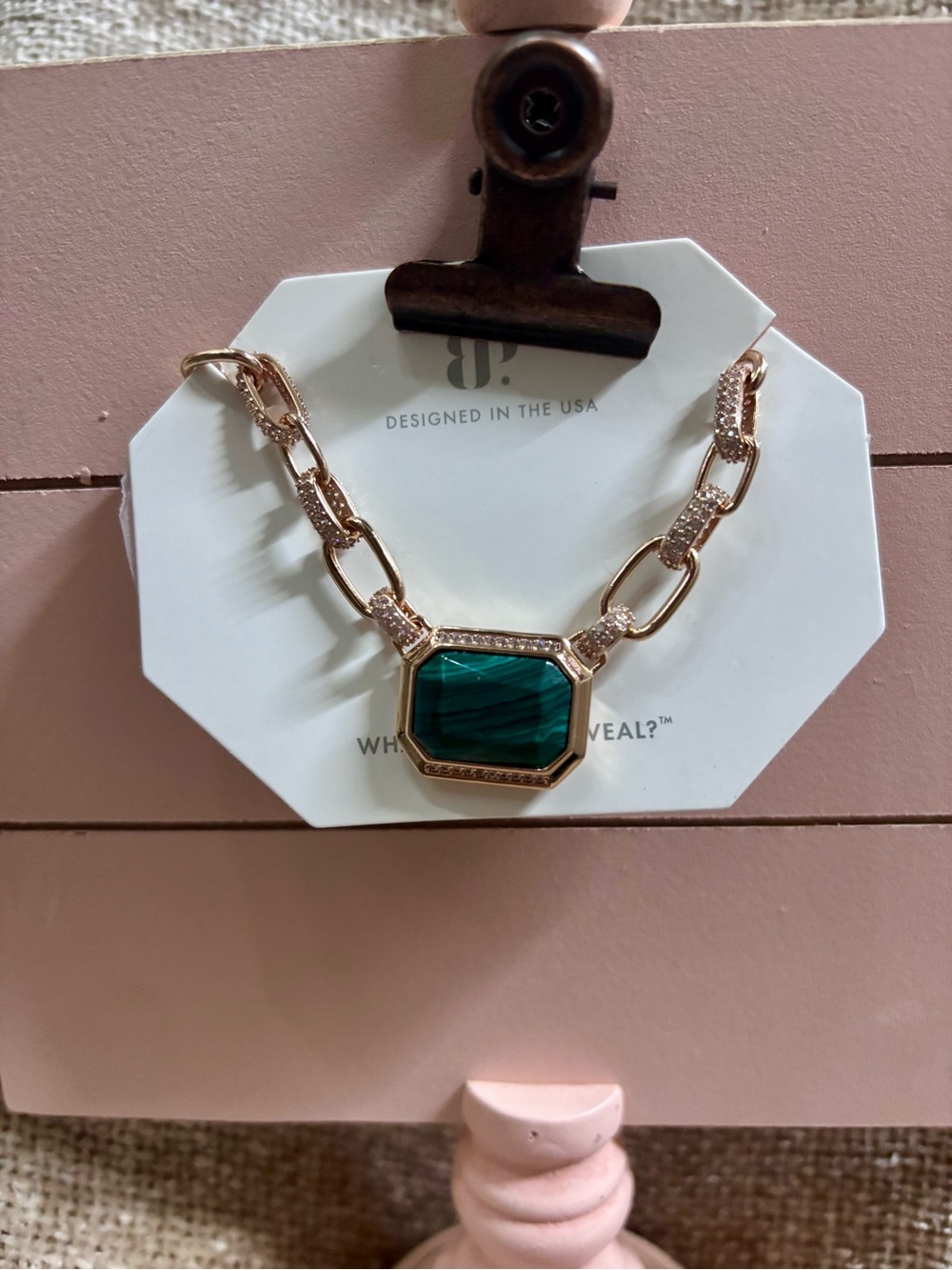 NWT Rose Gold Link Necklace with Malachite Stone Pendant